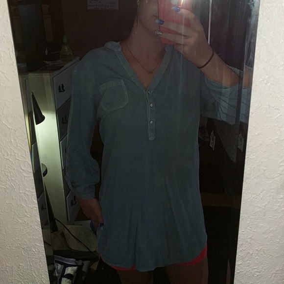 Blue jean dressy pocketed shirt - Picture 2 of 3